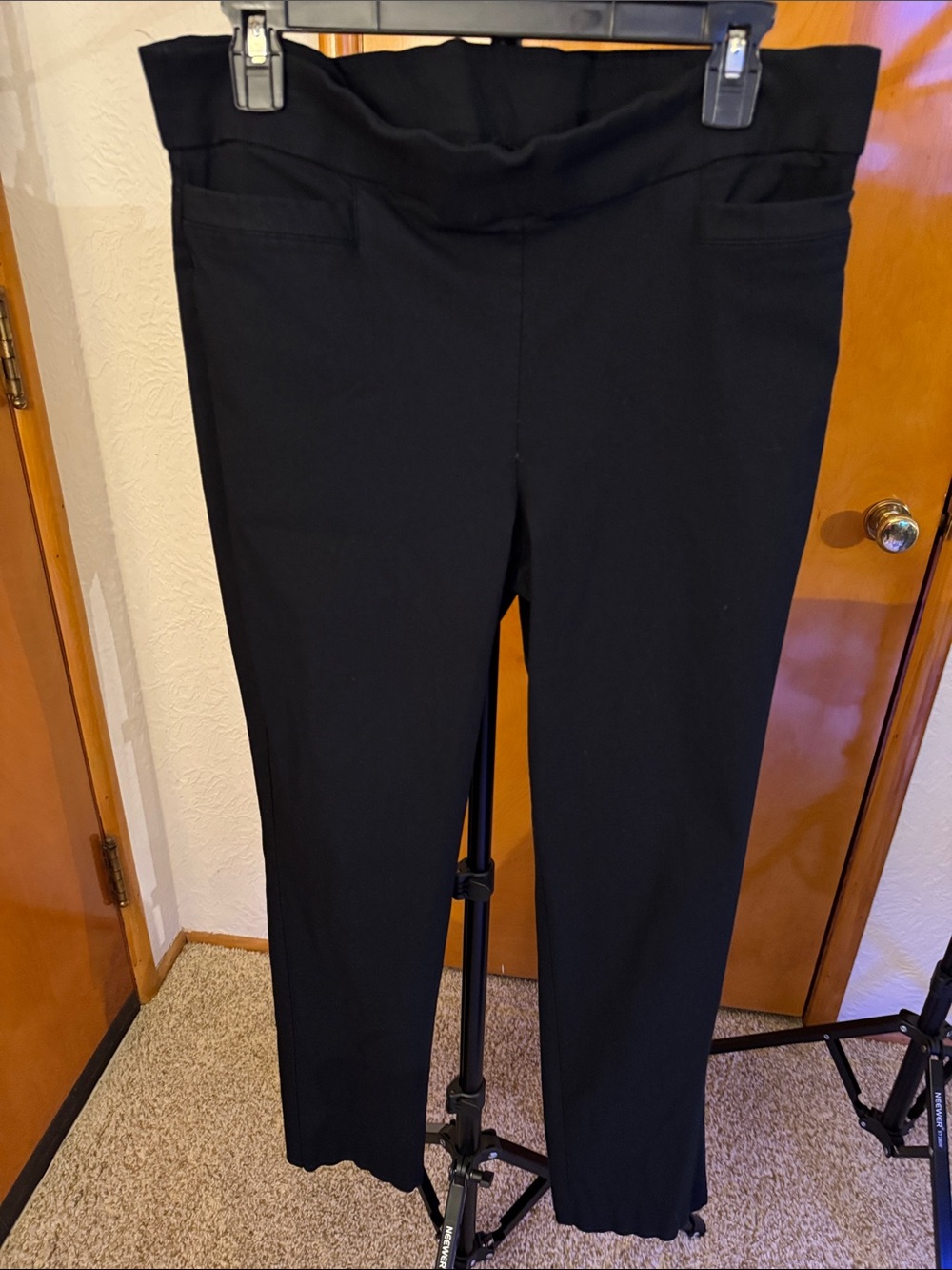 Briggs New York Black Straight-Leg Ponte Pull-On Pants